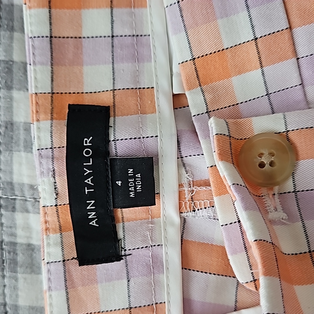 EUC Ann Taylor Cropped Ankle Pants - Picture 4 of 7